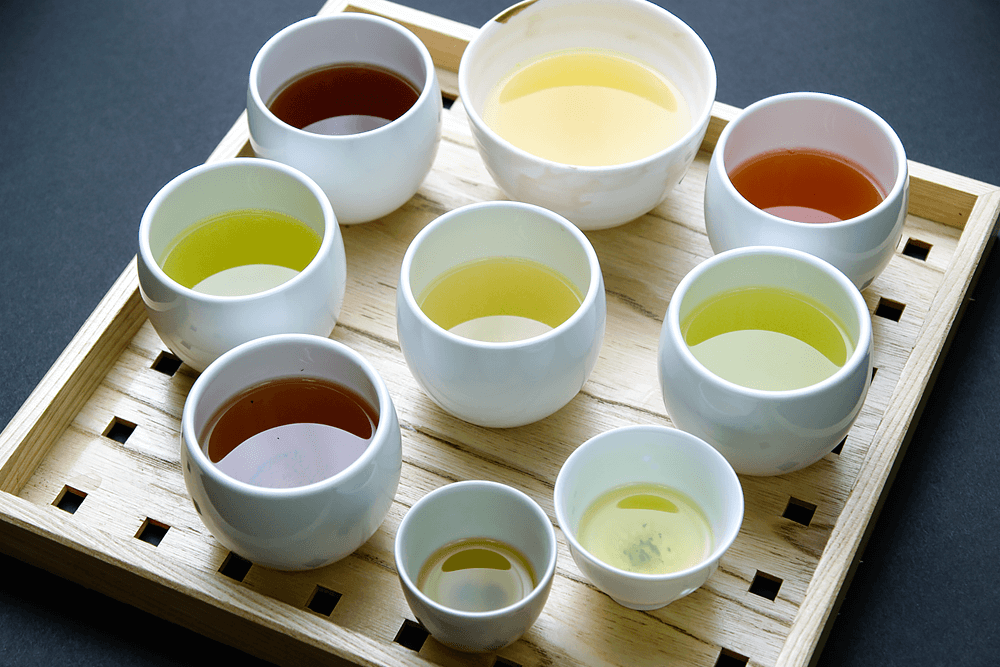 京はやしやの抹茶、玉露は全て宇治品種を使用。