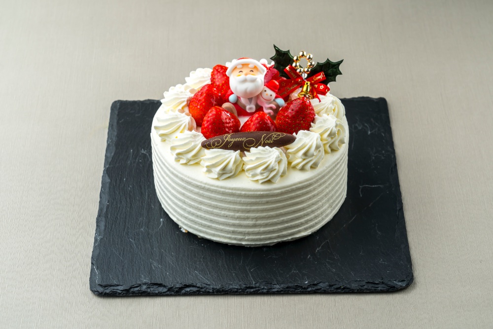 サンタのクリスマスケーキ（生クリーム）