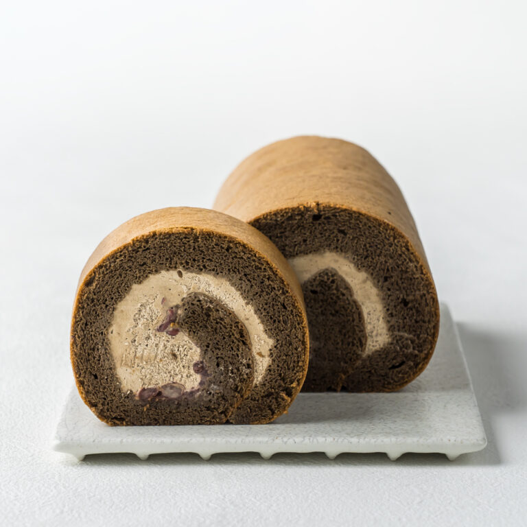 houjicha-rollhalf-cake