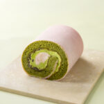 sakura-rollhalf-cake